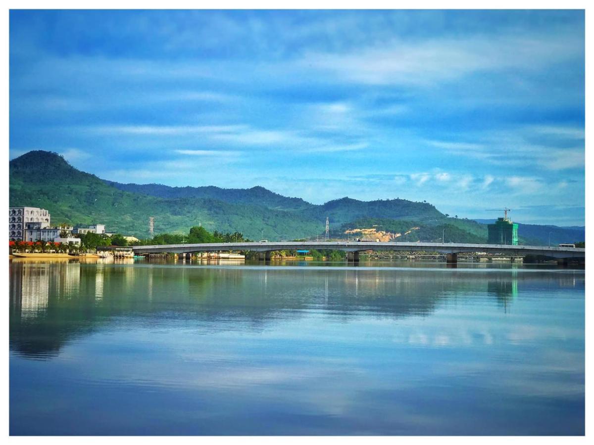 Kampot Tropical Village Exterior photo